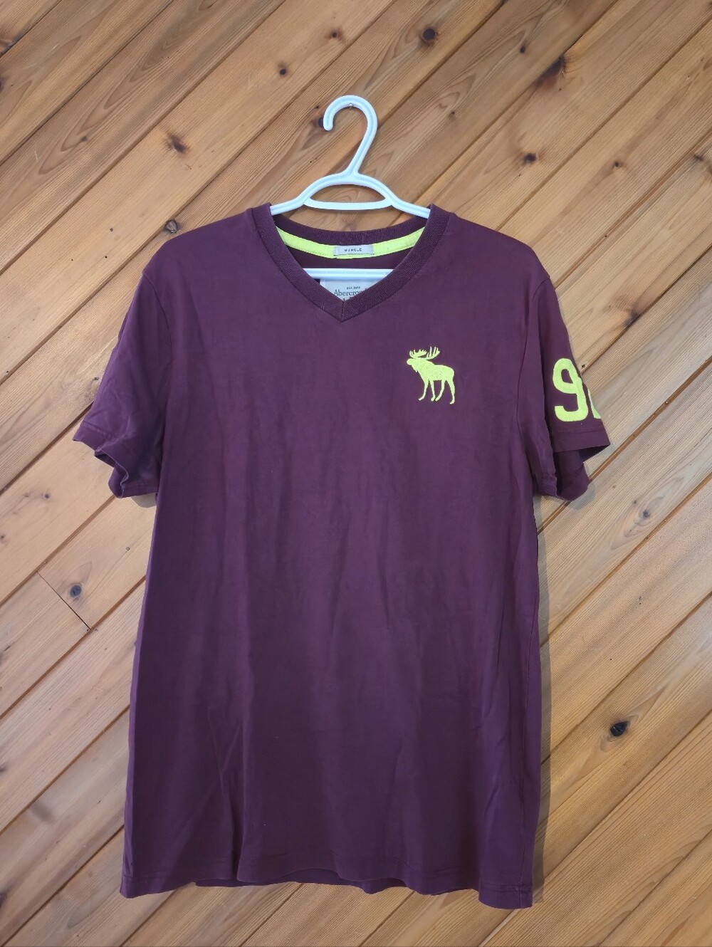 Vintage Abercrombie & Fitch Muscle Tee Size Large Maroon And Neon Yellow